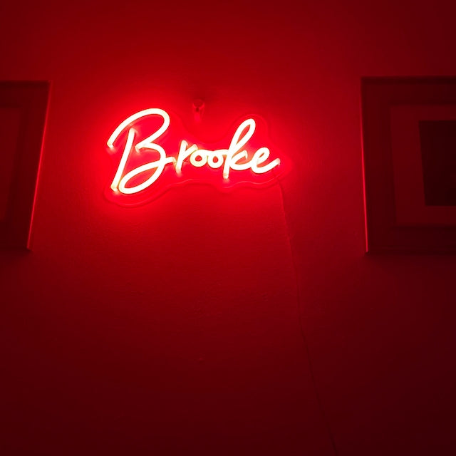 Custom Neon Sign – Name/Logo - Image 4