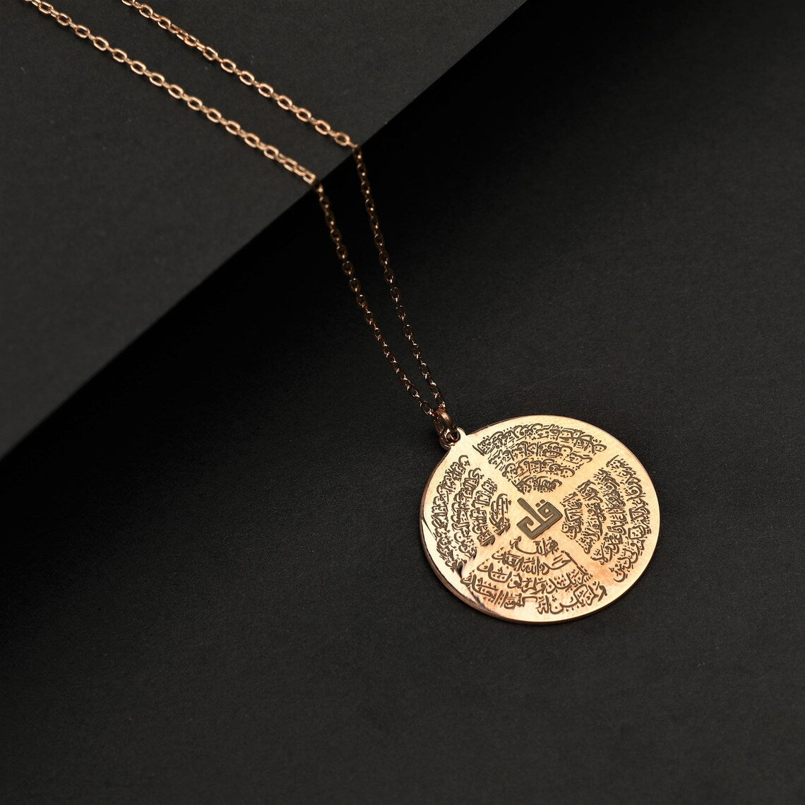 4 QUL NECKLACE - Image 3