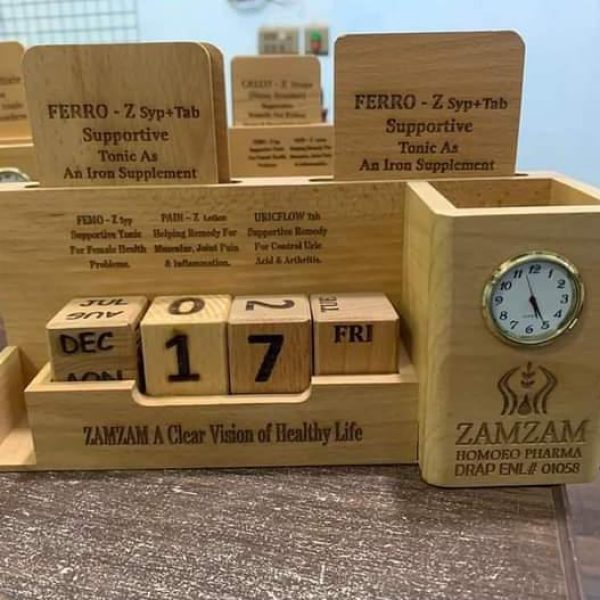 Customized Wooden Table Calendar